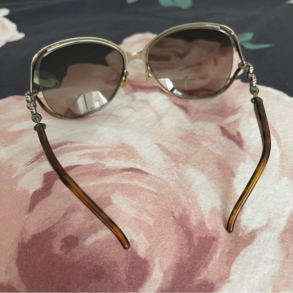 Gold, Tortoises and Crystal Gucci Sunglasses - Picture 6 of 10